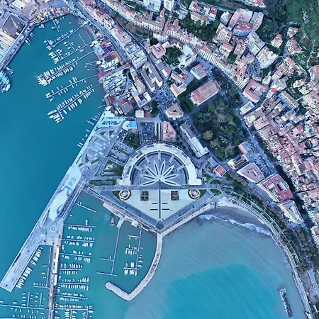 Nord Ovest Amalfi Coast , Салерно